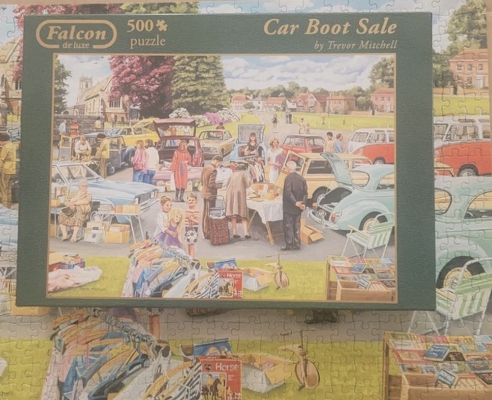 Car Boot Sale - Falcon de luxe puzzle collectible [Barcode 8710126110041] - Main Image 4