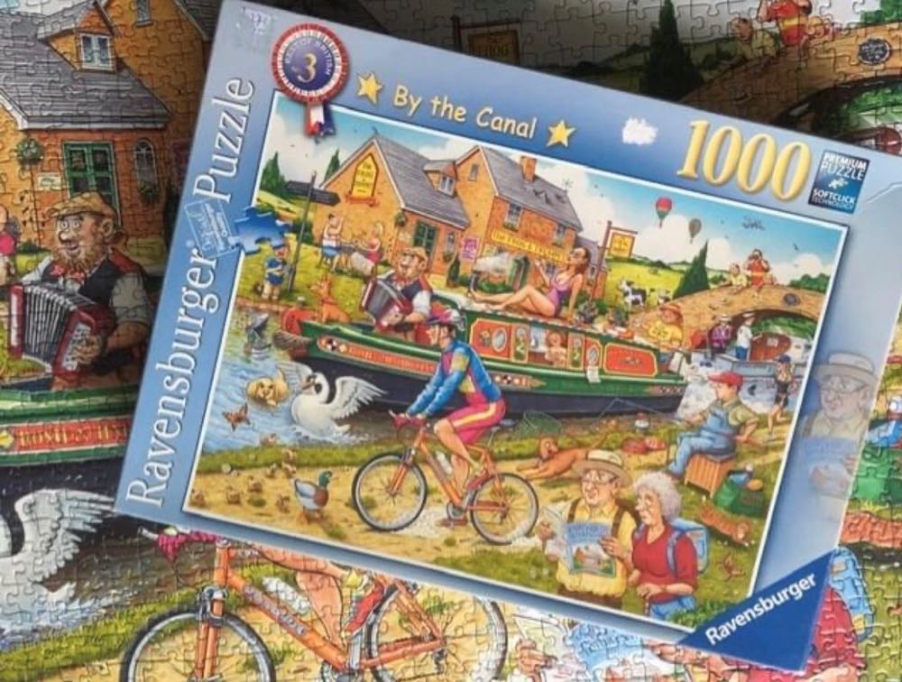 By The Canal (Best of British No. 3)* - Ravensburger puzzle collectible [Barcode 4005556192755] - Main Image 4