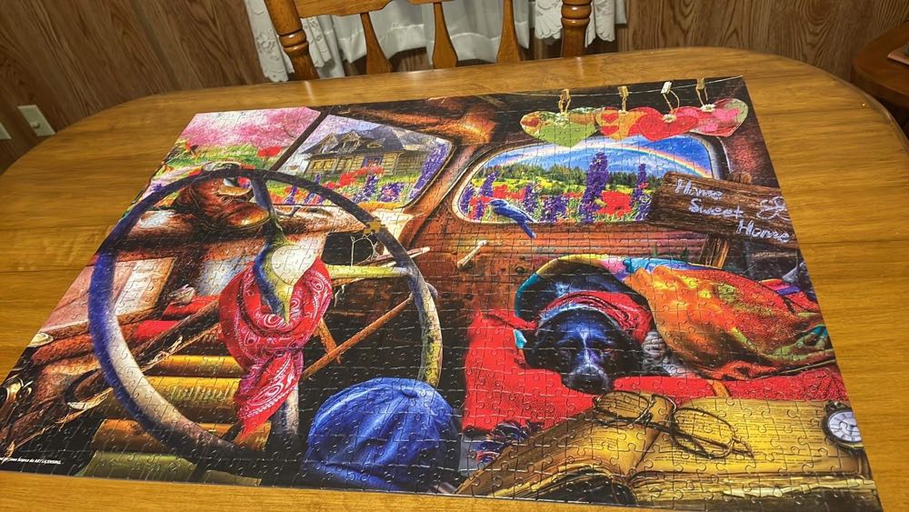 Home Sweet Home - Celebrate Life puzzle collectible - Main Image 2