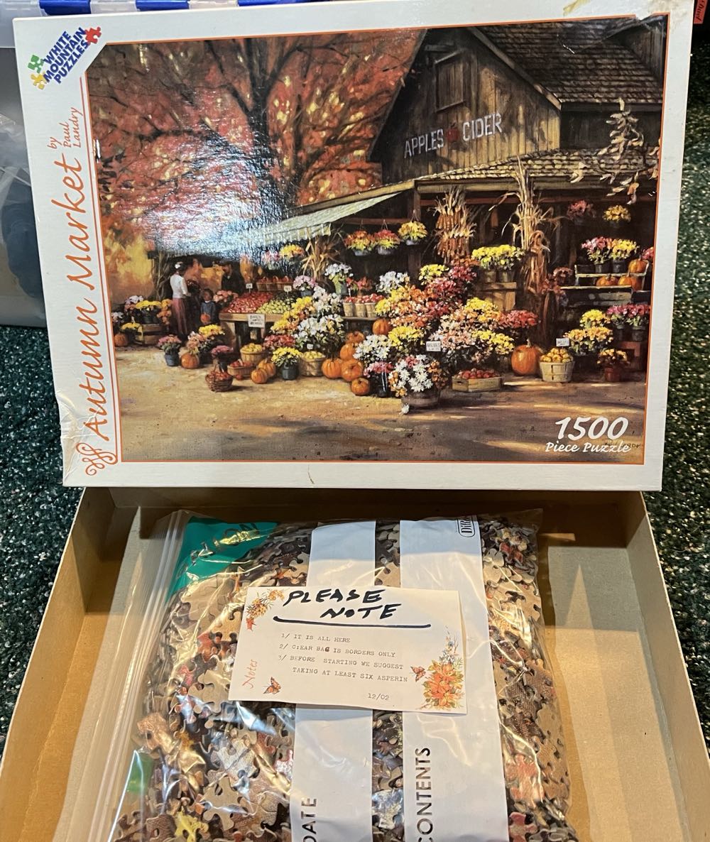Autumn Market (BAC) For Sale - White Mountain puzzle collectible [Barcode 724819247745] - Main Image 3
