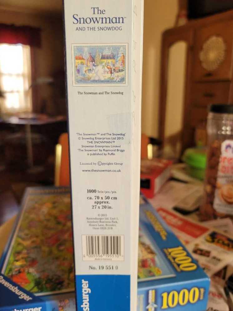 The Snowman And The Snowdog - Ravensburger puzzle collectible - Main Image 2