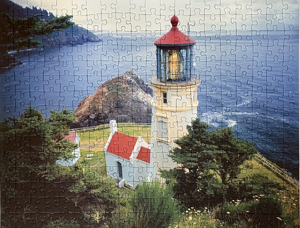 Heceta Head Lighthouse - Ravensburger puzzle collectible [Barcode 4005556135202] - Main Image 4