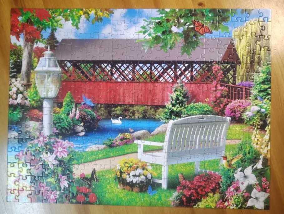 Countryside Park - MasterPieces puzzle collectible [Barcode 705988321580] - Main Image 3