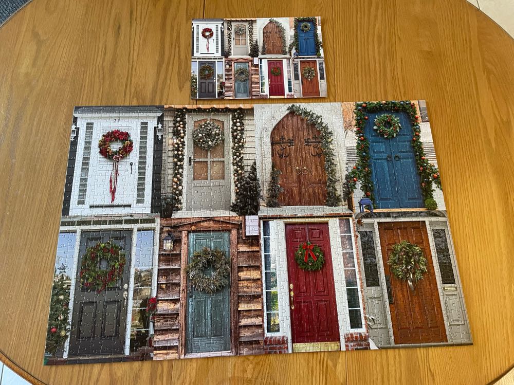 Christmas Tree Doors  puzzle collectible - Main Image 2