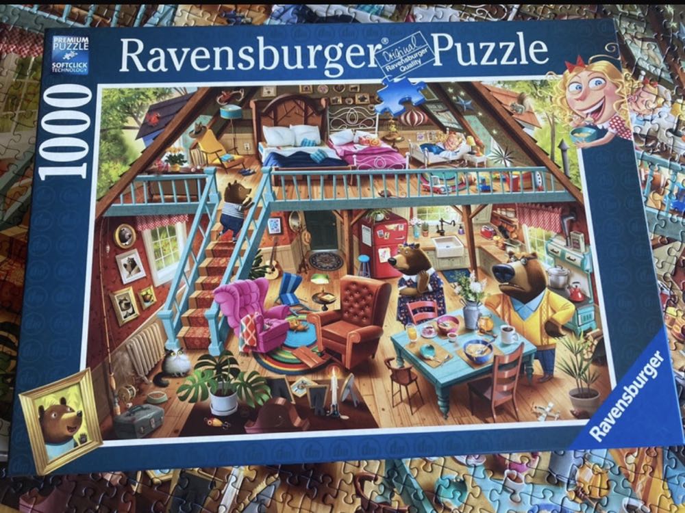 Goldilocks Gets Caught! - Ravensburger puzzle collectible [Barcode 4005556173112] - Main Image 4