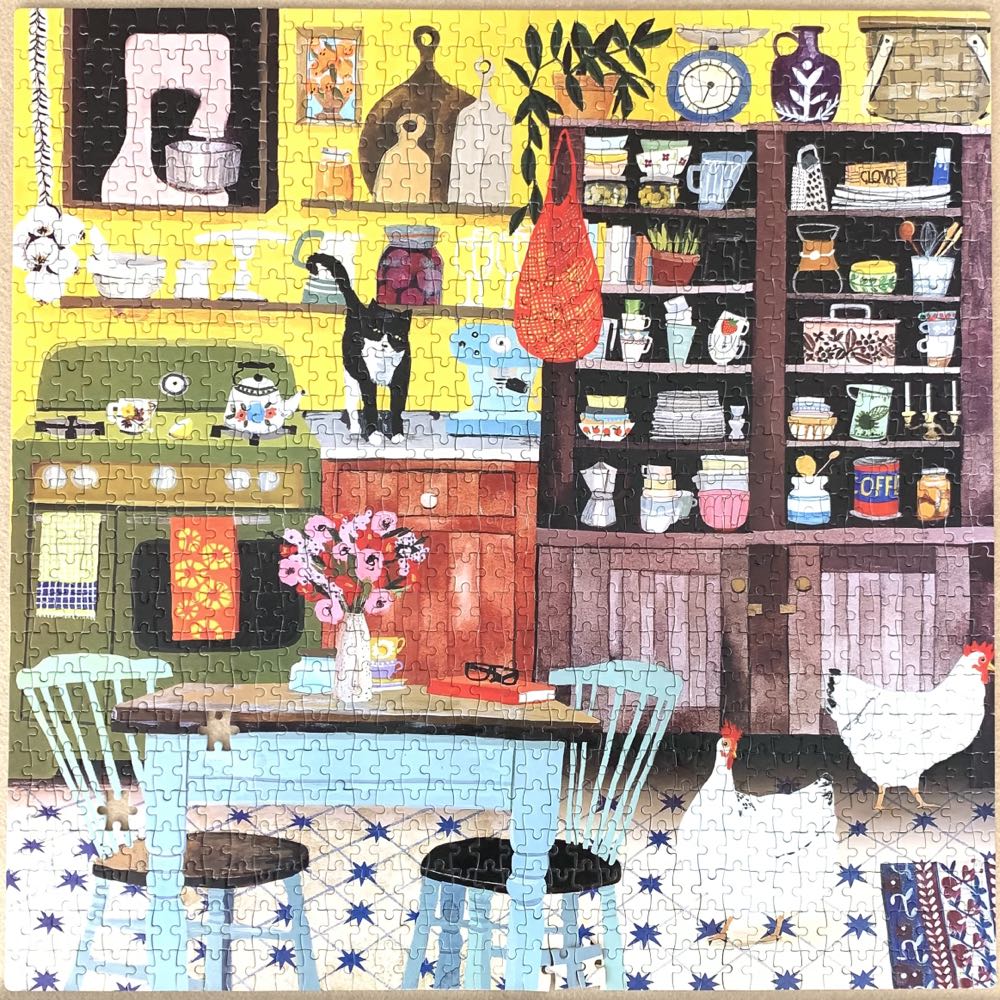Cat in Kitchen - Asian Brand puzzle collectible - Main Image 3