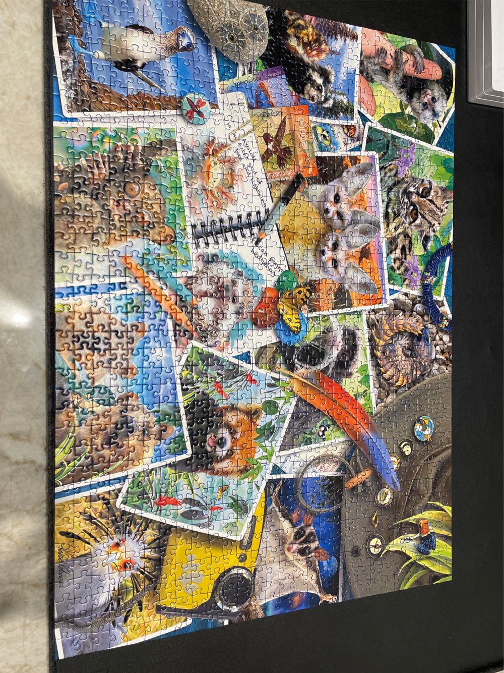 A Traveler’s Animal Journal NFS/NFT - Ravensburger puzzle collectible [Barcode 4005556173228] - Main Image 2