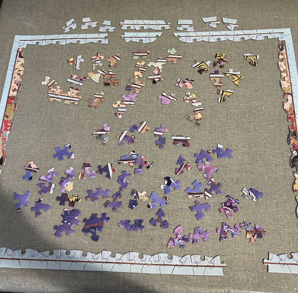 Oriental Gate Quilt - Bits & Pieces puzzle collectible [Barcode 192949013316] - Main Image 4