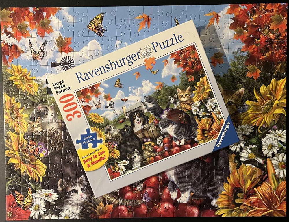 Doggie Delight - Ravensburger puzzle collectible [Barcode 4005556135110] - Main Image 4