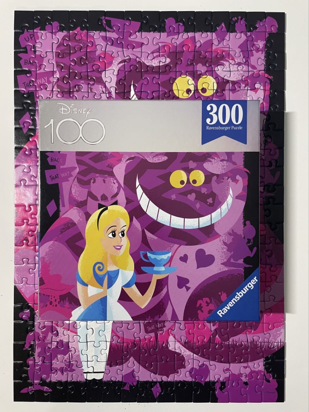 Alice Disney 100 - Ravensburger puzzle collectible [Barcode 4005556133741] - Main Image 3