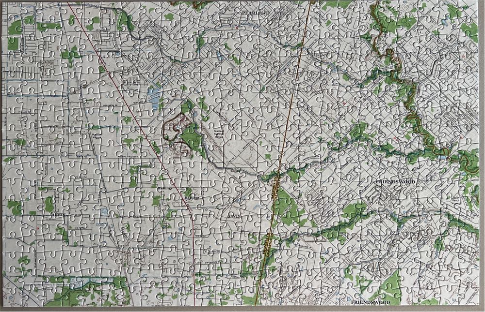 Personalized Hometown Puzzle - Master Pieces puzzle collectible - Main Image 2