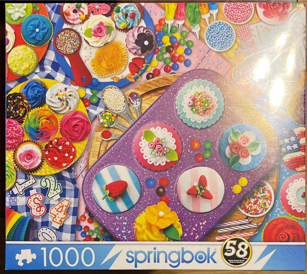 Cupcake Chaos - Springbok puzzle collectible [Barcode 091683111169] - Main Image 1