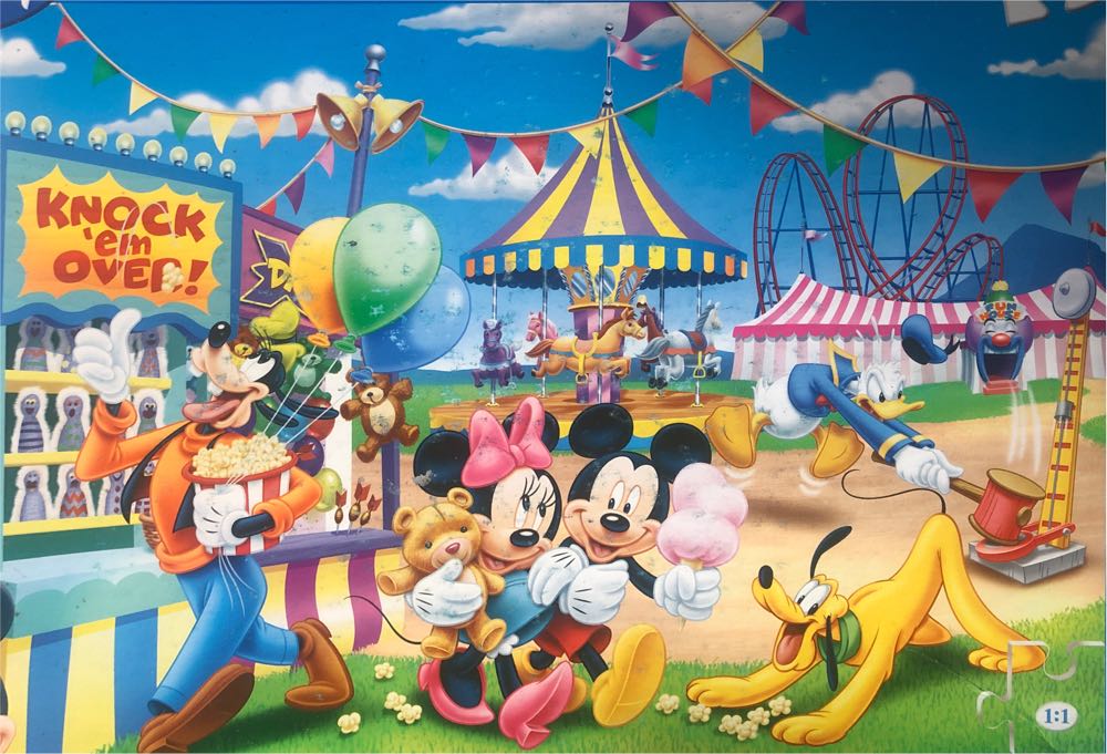 Mickey & Friends at the Fair - Clementoni puzzle collectible [Barcode 8005125296187] - Main Image 2