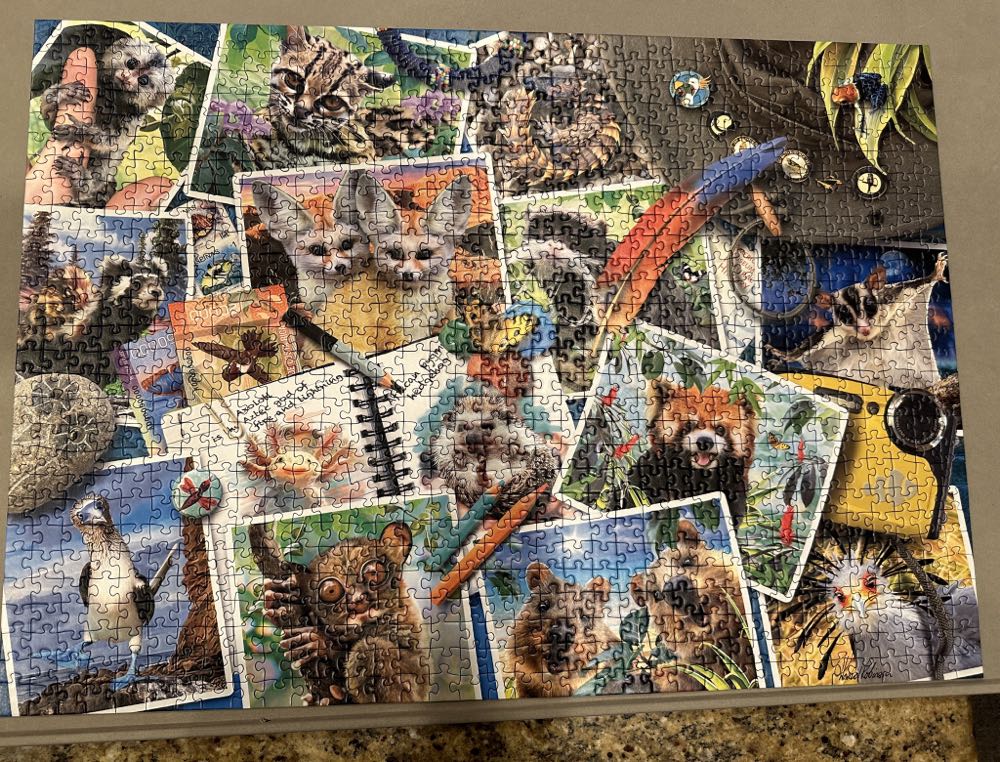 A Traveler’s Animal Journal - NIB (NFT) - Ravensburger puzzle collectible - Main Image 2