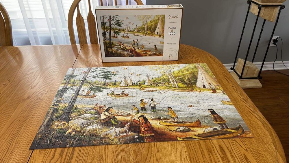 He’s Smiling - Trefl puzzle collectible - Main Image 3