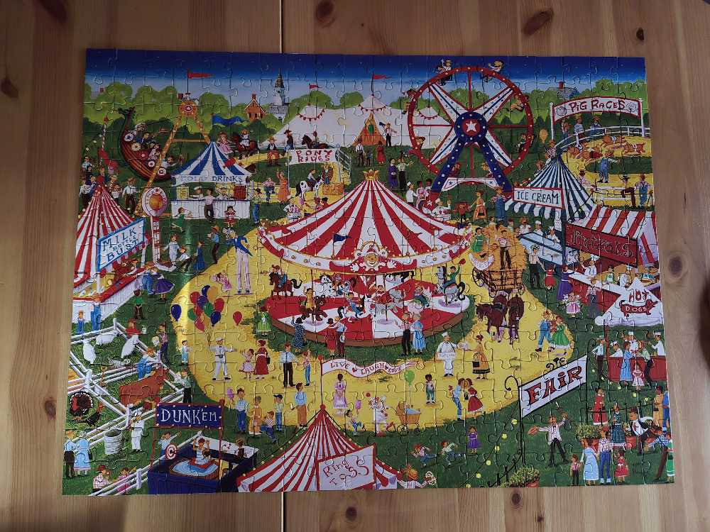 Country Fair II - RoseArt puzzle collectible [Barcode 4895145438780] - Main Image 2