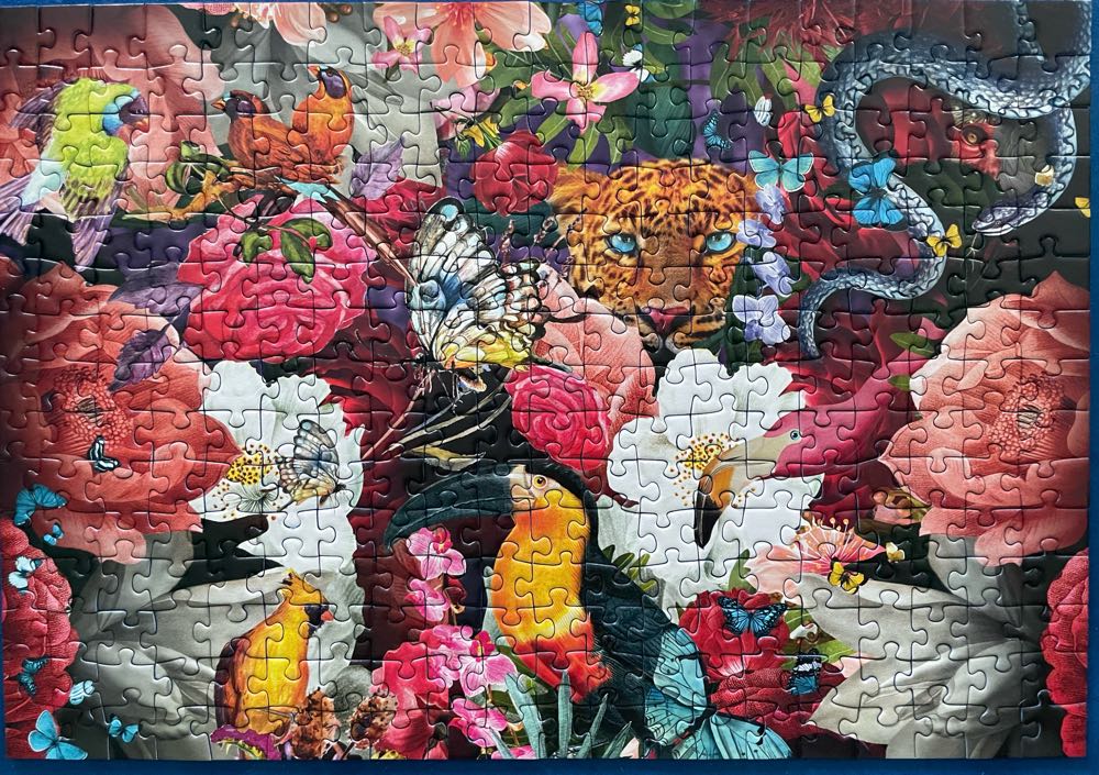 Flowers - Ravensburger puzzle collectible - Main Image 2