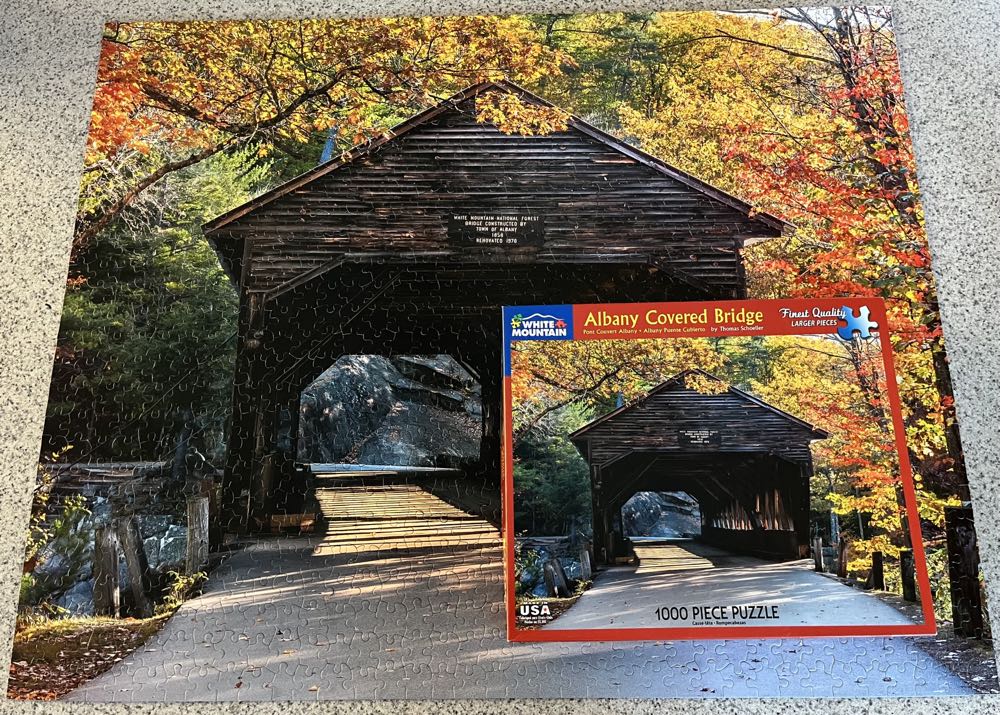 ZZ - Albany Covered Bridge (SOLD) - White Mountain Puzzles puzzle collectible [Barcode 724819257638] - Main Image 3