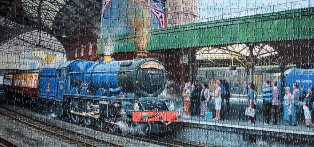 Arrival at Temple Mead - Gibsons puzzle collectible [Barcode 5012269040241] - Main Image 4
