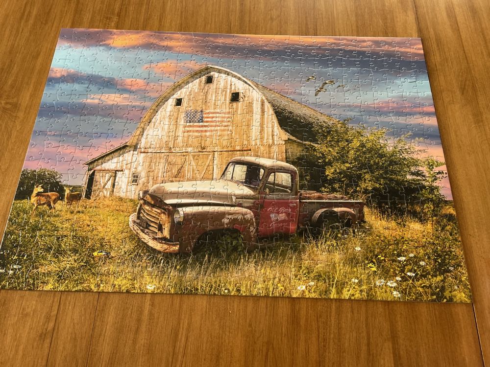 Legacy Truck - Buffalo puzzle collectible [Barcode 079346332144] - Main Image 2