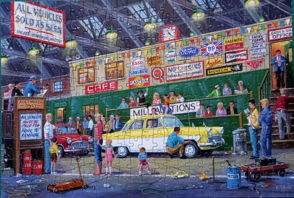 Going Once, Going Twice 🟦 - Gibsons puzzle collectible [Barcode 5012269027136] - Main Image 3