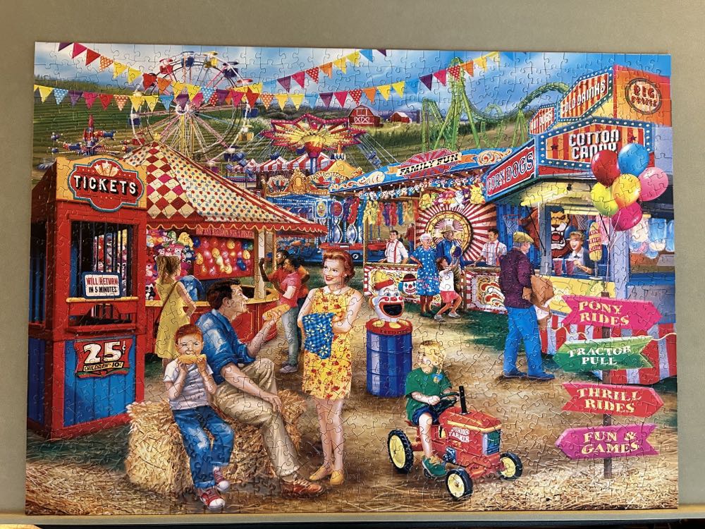 Summer Fest - MasterPieces puzzle collectible [Barcode 705988723391] - Main Image 2