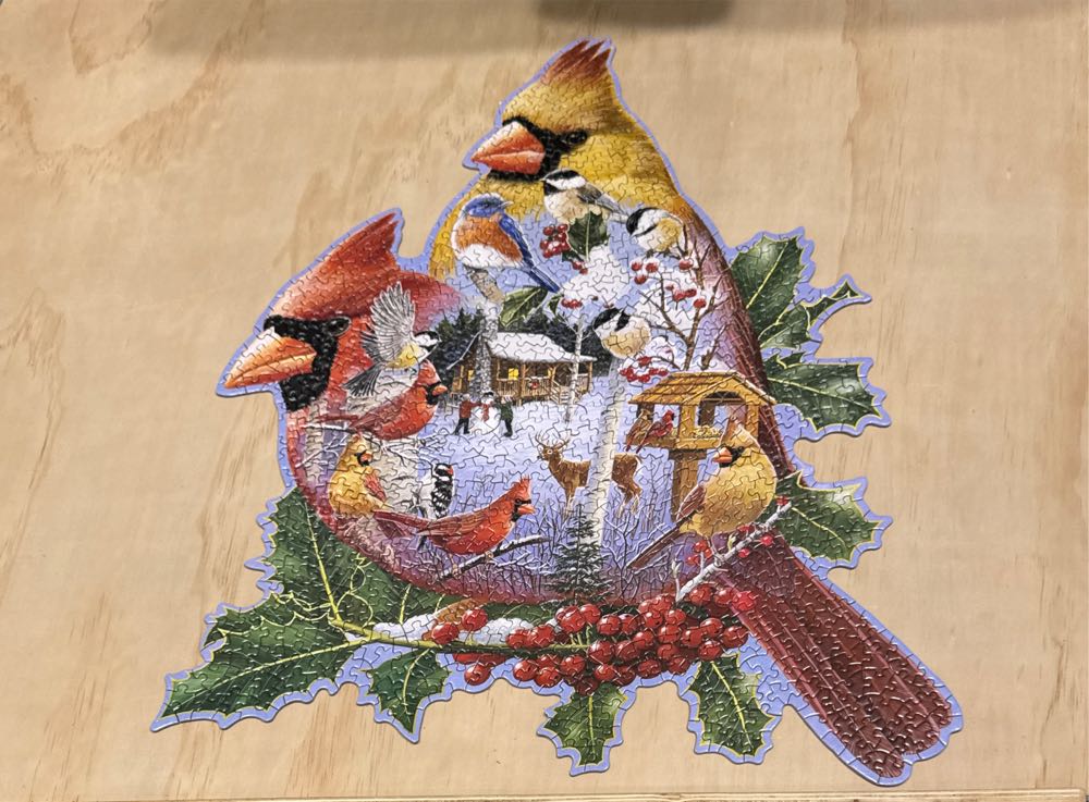 Woodland cardinals - Bits & Pieces puzzle collectible [Barcode 192949036278] - Main Image 2