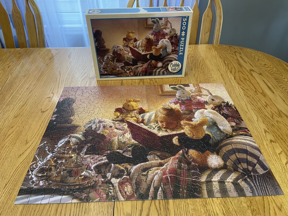 Tales Of Peter Rabbit - Cobble Hill puzzle collectible [Barcode 625012520522] - Main Image 4