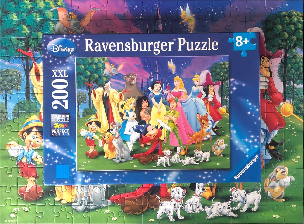 Disney  Favorites - Ravensburger puzzle collectible [Barcode 4005556126989] - Main Image 4