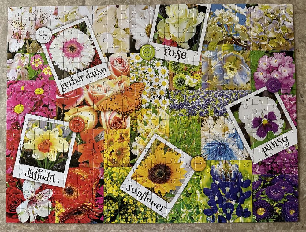 Rainbow Flowers - Cra-Z-Art puzzle collectible [Barcode 4895145428989] - Main Image 3