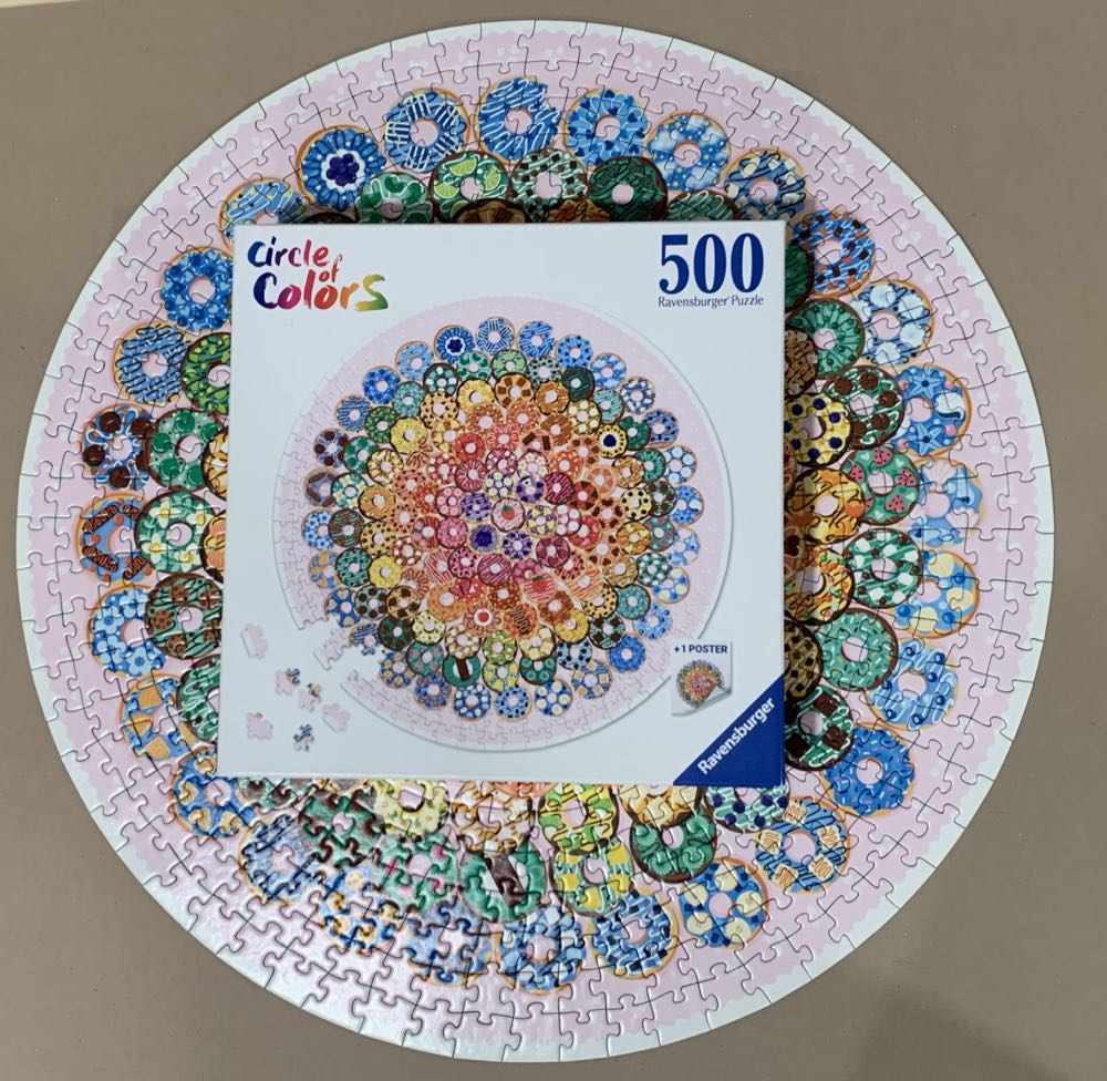 Circle Of Colors: Donuts - Ravensburger puzzle collectible [Barcode 4005556173464] - Main Image 4