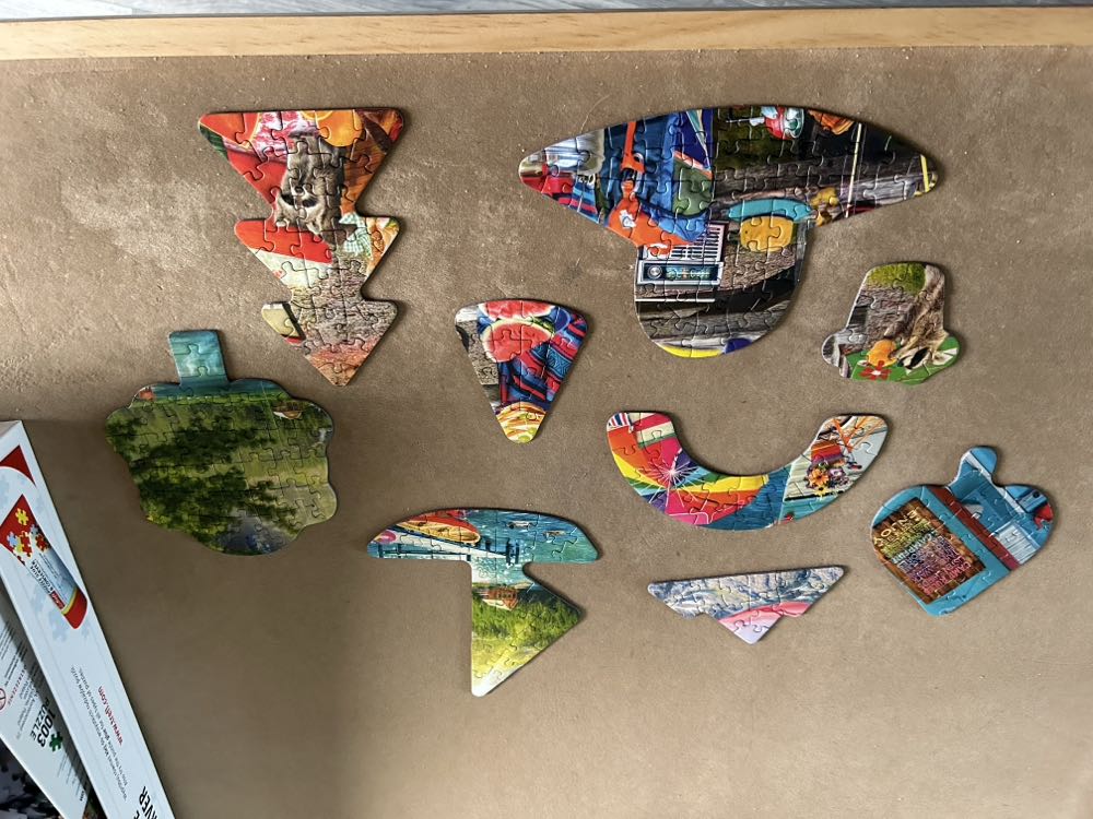 Hidden Shapes Motorhome Trip - Trefl puzzle collectible [Barcode 5900511106770] - Main Image 4