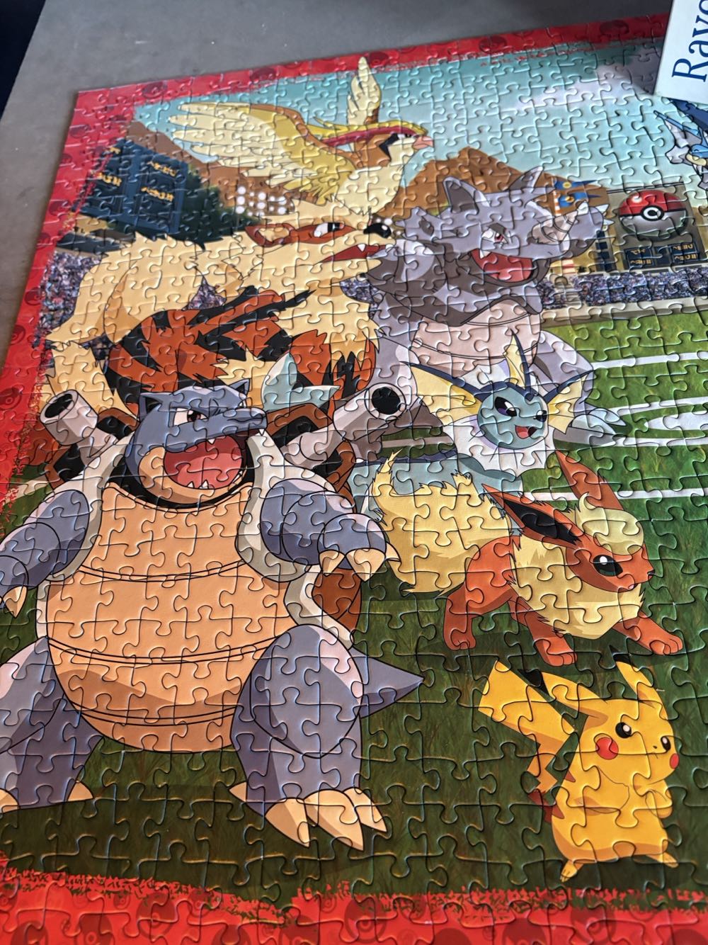 Pokemon Showdown - Ravensburger puzzle collectible [Barcode 4005556174539] - Main Image 4