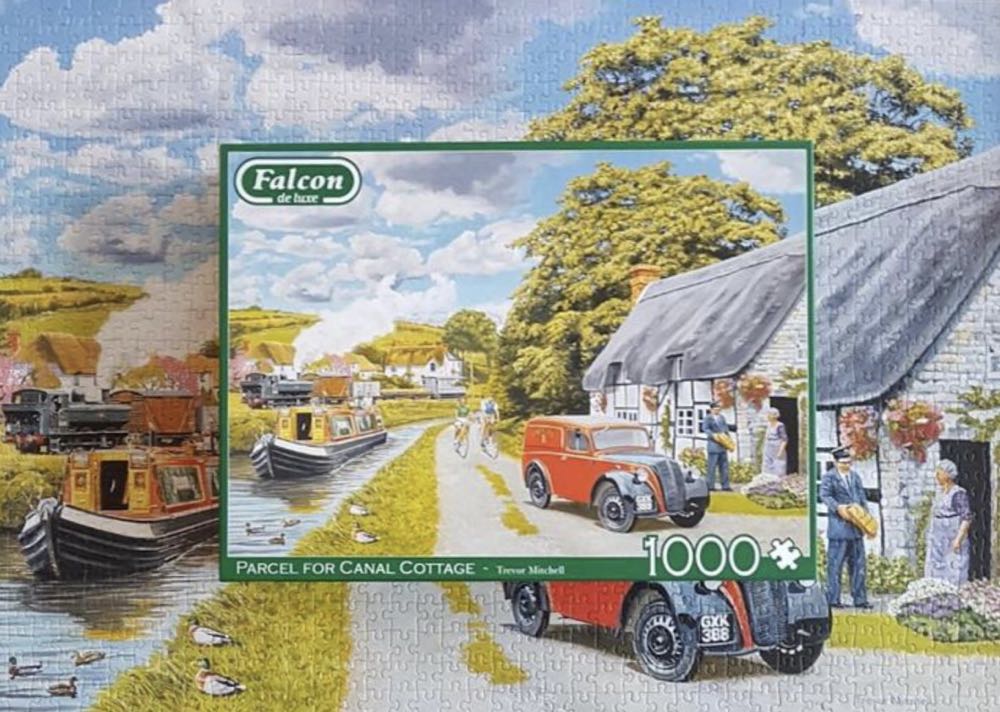 Parcel For Canal Cottage  - Falcon de luxe puzzle collectible [Barcode 8710126112991] - Main Image 4