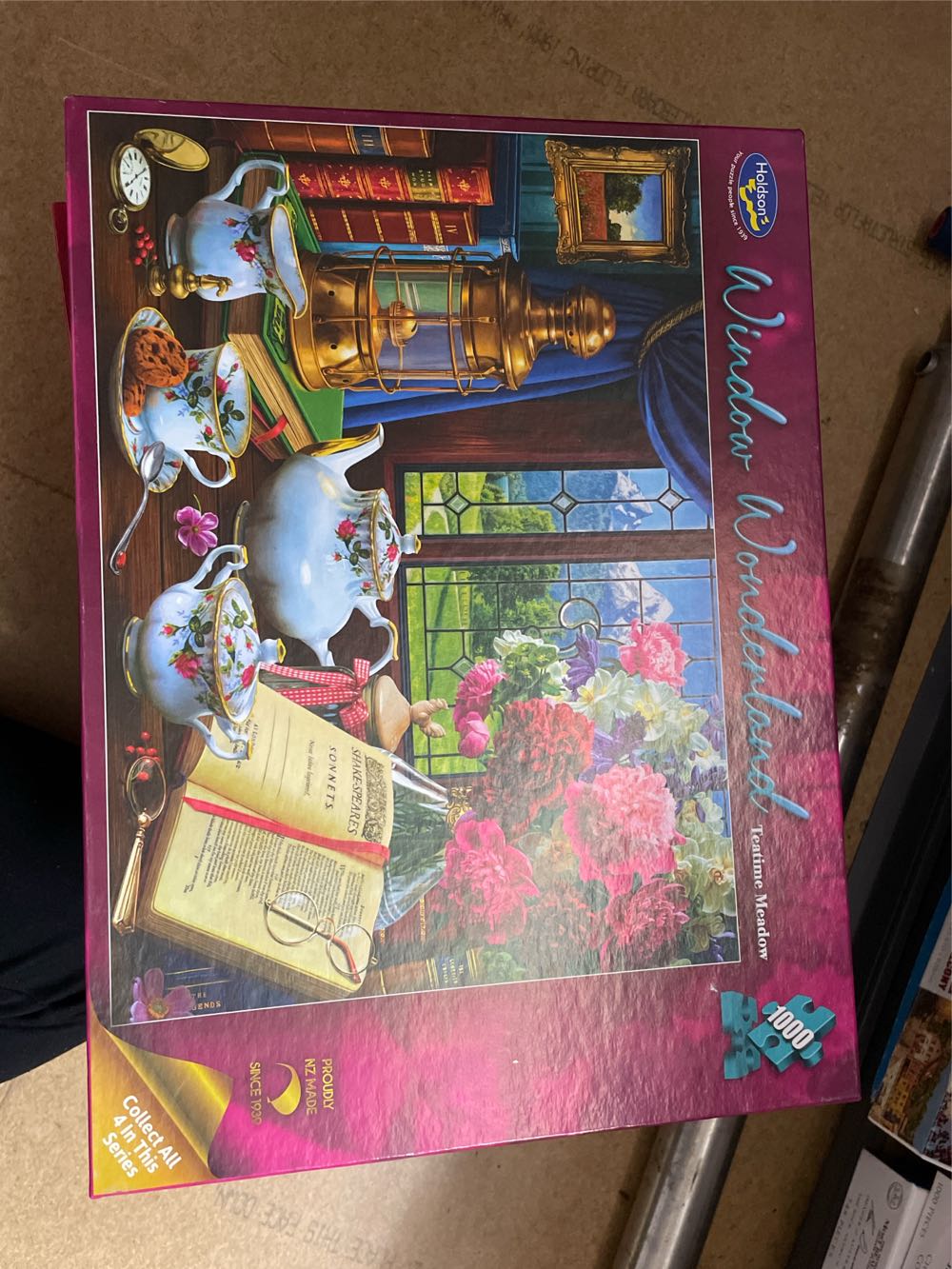 Window Wonderland: Teatime Meadow - Holdston puzzle collectible [Barcode 9414131773299] - Main Image 2