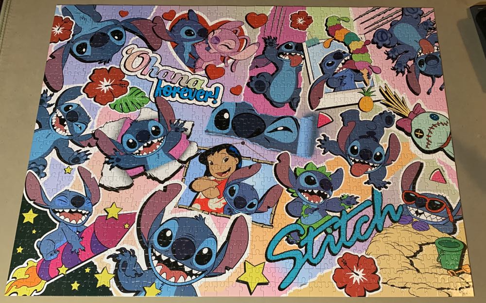 Lilo And Stitch Collage - Disney puzzle collectible [Barcode 5057966178286] - Main Image 2