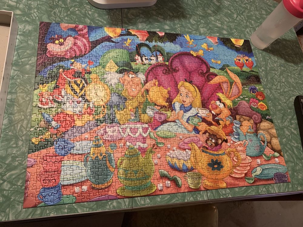 Alice In Wonderland - Ravensberger puzzle collectible - Main Image 3