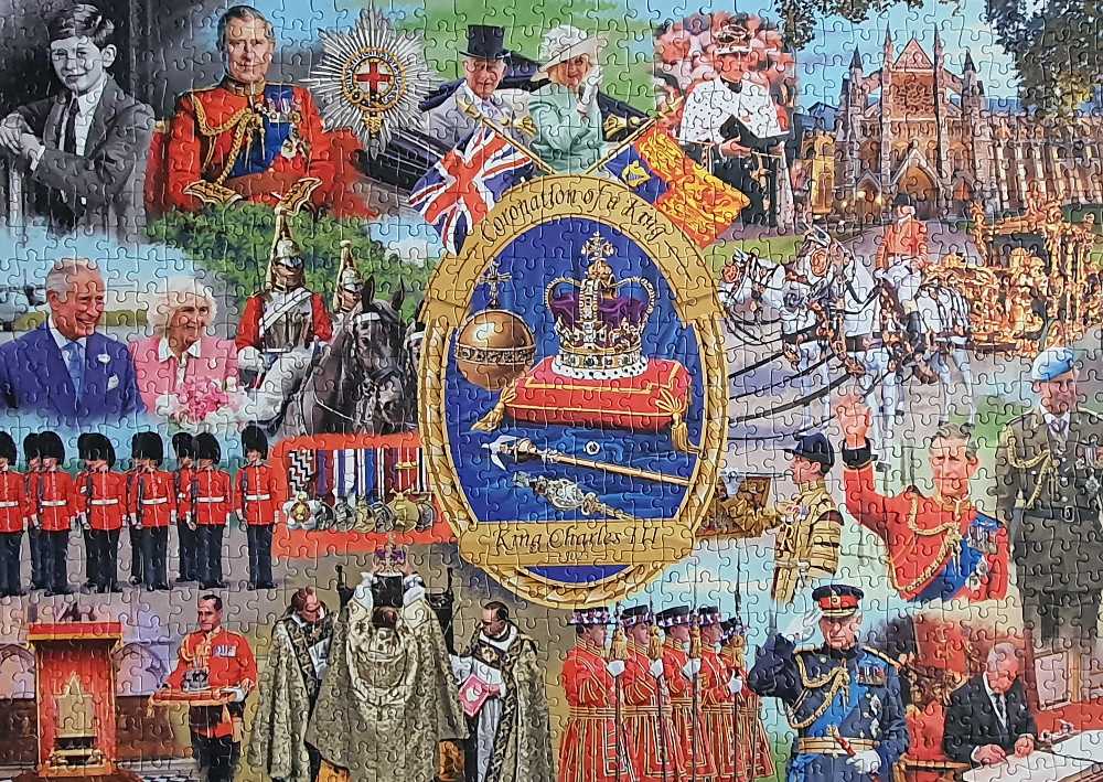 Coronation Of A King - King Charles III - Gibsons puzzle collectible [Barcode 5012269071337] - Main Image 2