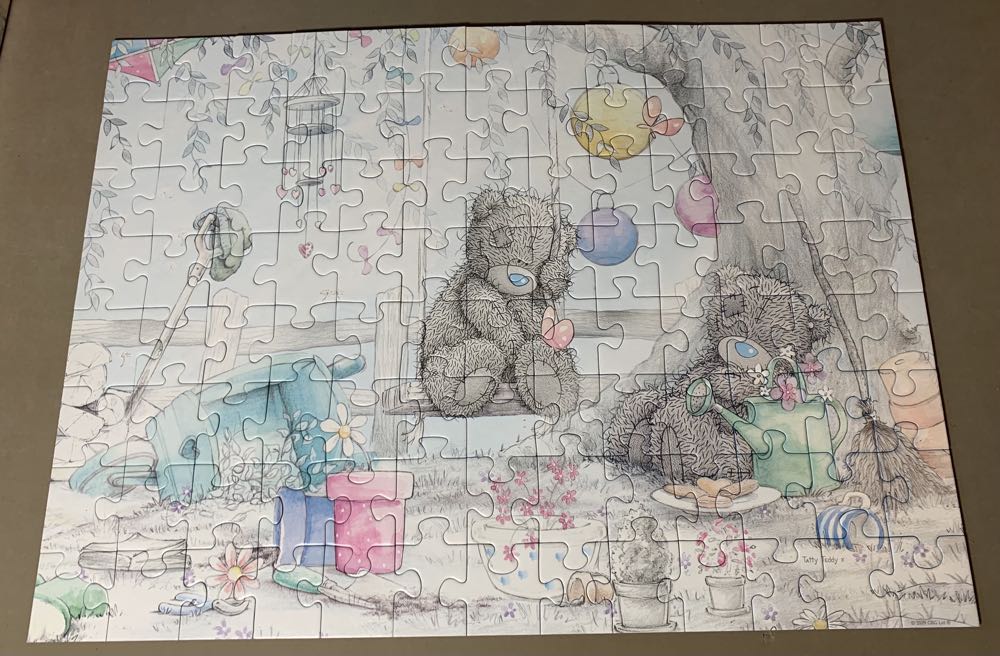 Claire Giraffe in Santa Hat