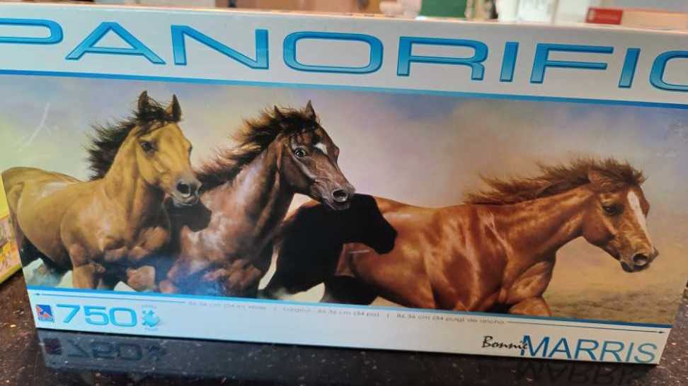 Bonnie Marris Horses - Sur-Lox puzzle collectible [Barcode 686141475060] - Main Image 2