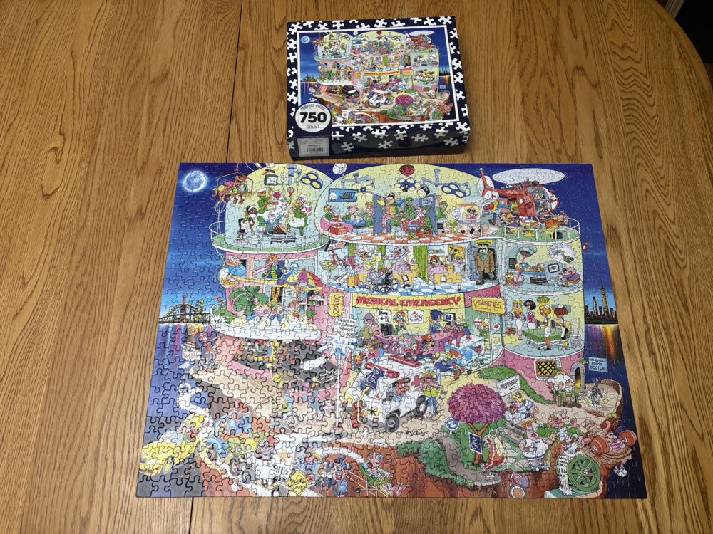 Wacky Hospital - Ceaco puzzle collectible [Barcode 192217300193] - Main Image 2