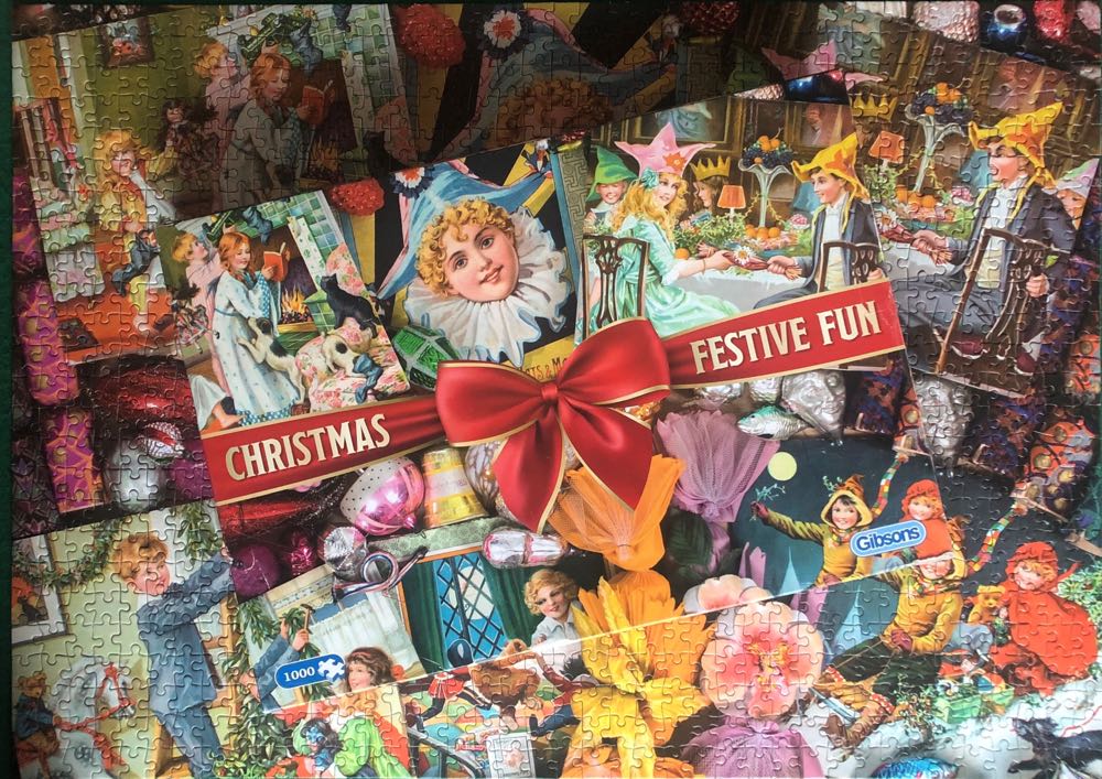 Christmas Festive Fun 🟦 - Gibsons puzzle collectible [Barcode 5012269070941] - Main Image 4