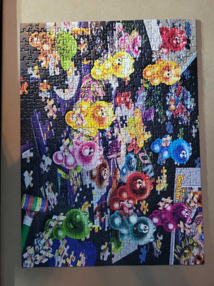 Gelini - Solving Jigsaws - Ravensburger puzzle collectible - Main Image 3