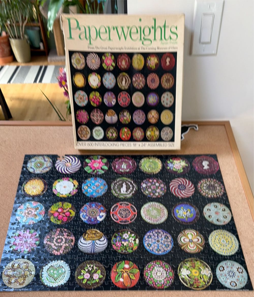 Paperweights - Nordevco puzzle collectible - Main Image 2