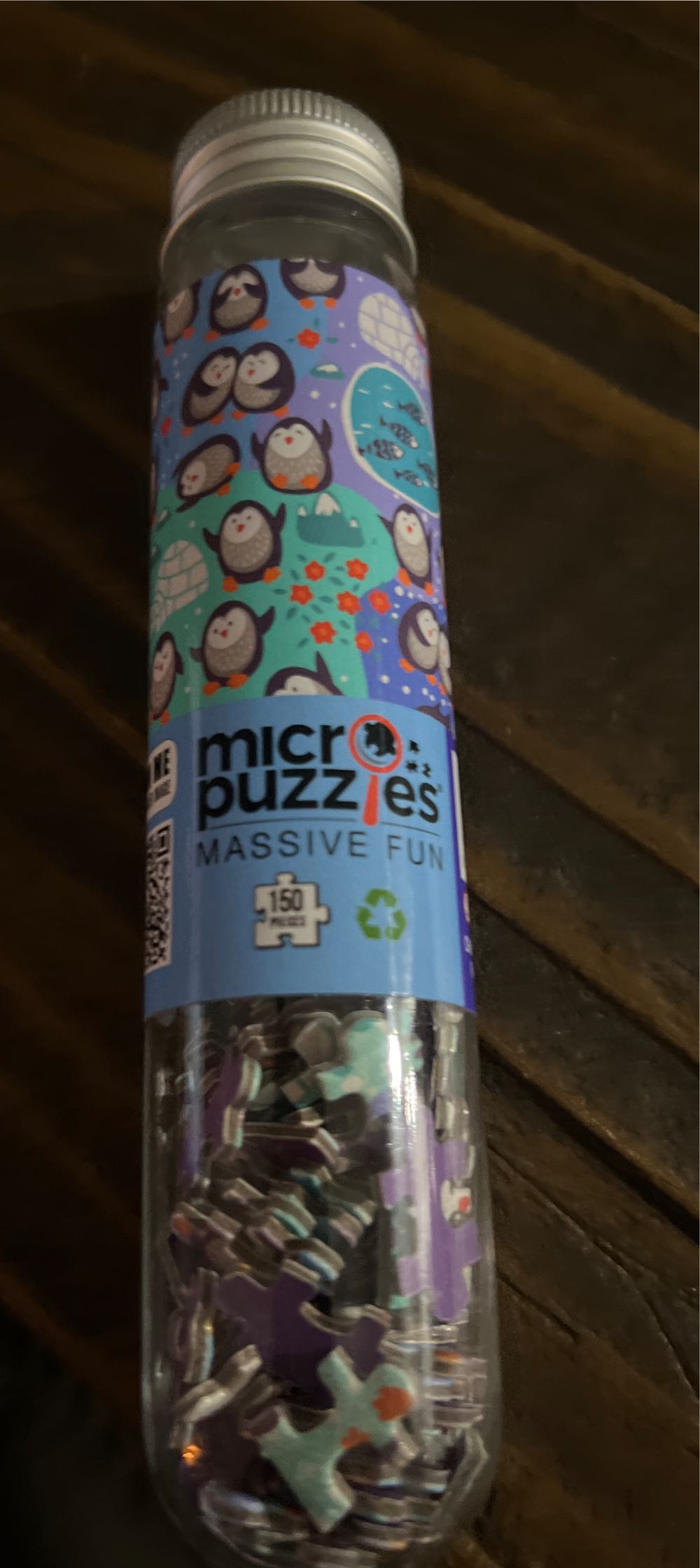 Penguins - Micro Puzzles puzzle collectible [Barcode 850020243709] - Main Image 2