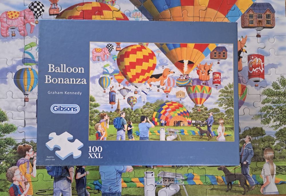Balloon Bonanza 🟦 - Gibsons puzzle collectible [Barcode 5012269022025] - Main Image 4