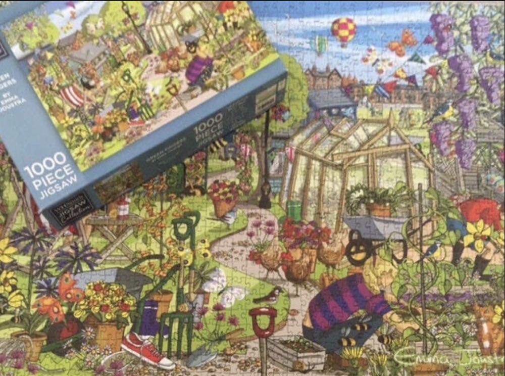 Green Fingers - WHSMITH puzzle collectible [Barcode 5013872110505] - Main Image 4