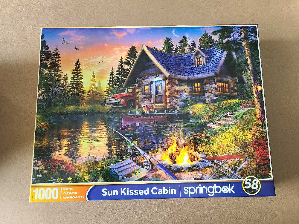 Sun Kissed Cabin - Springbok puzzle collectible [Barcode 091683110926] - Main Image 1