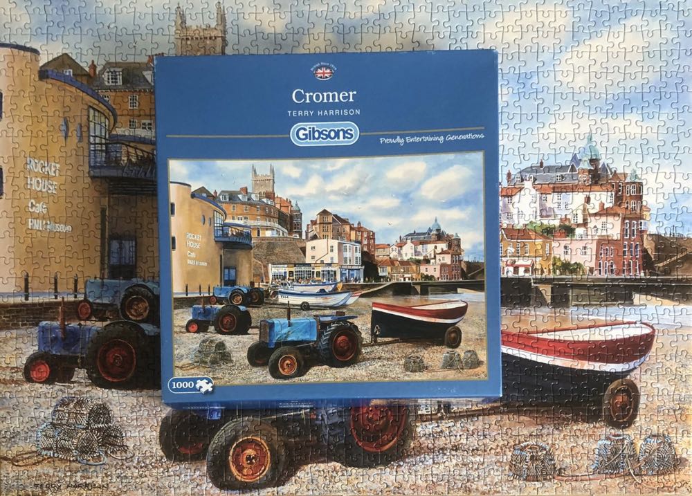 Cromer - Gibsons puzzle collectible [Barcode 5012269062144] - Main Image 4