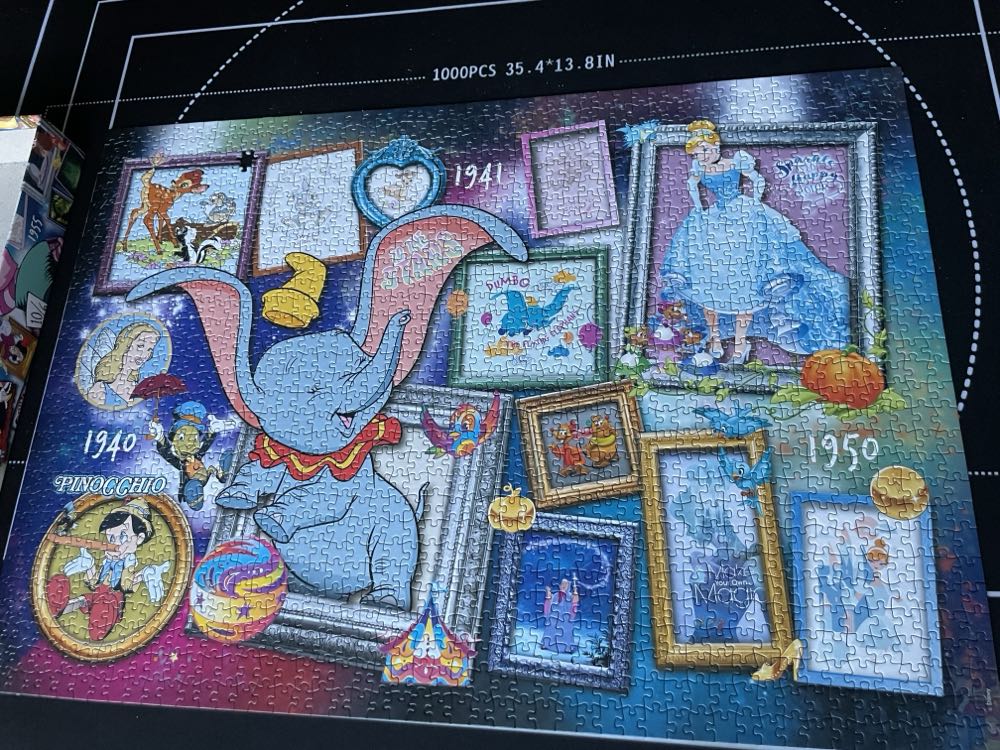 The Greatest Disney Collection - Trefl puzzle collectible [Barcode 5900511810202] - Main Image 4